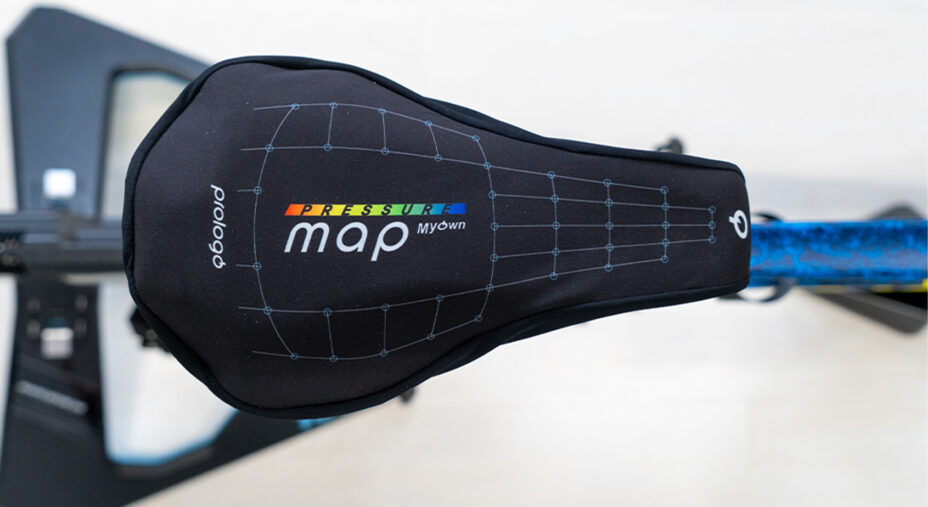 Pressure Map MyOwn copre la sella, ha 64 sensori che trasmettono i dati via bluetooth (foto Mattia Ragni)