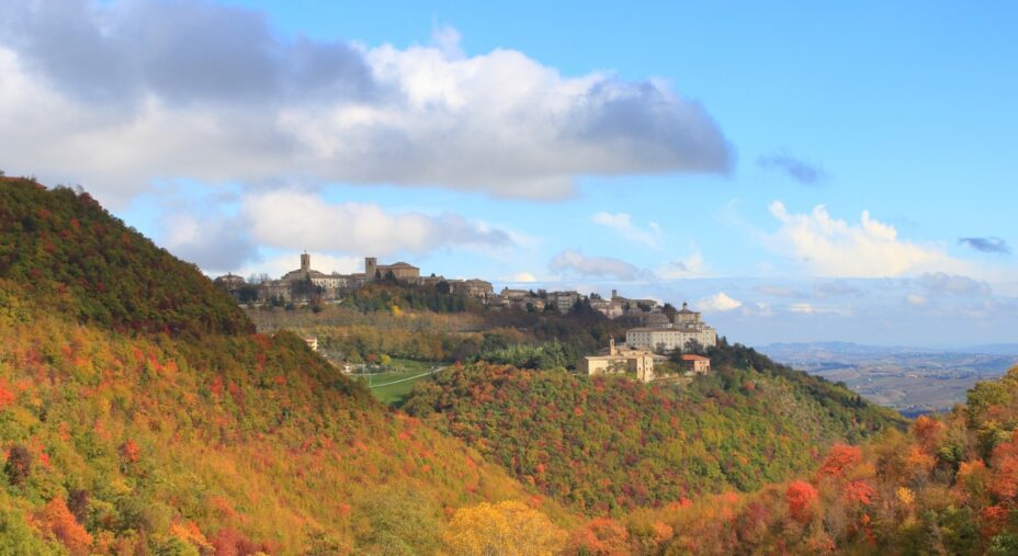 Cingoli (Mc), Marche, Borgo dei Borghi foto Avis Bike Cingoli