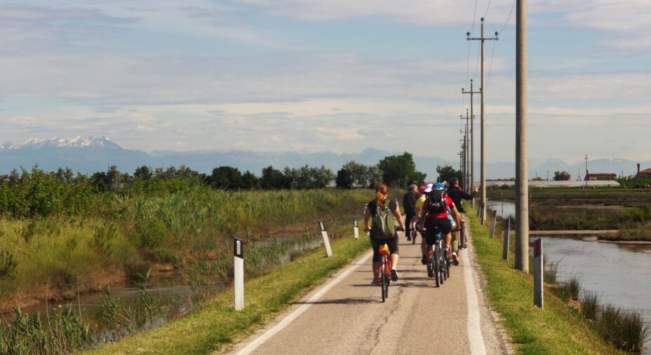 Adria Bikes Hotel, Veneto, Laguna, cicloturisti, ciclabile vicino al fiume