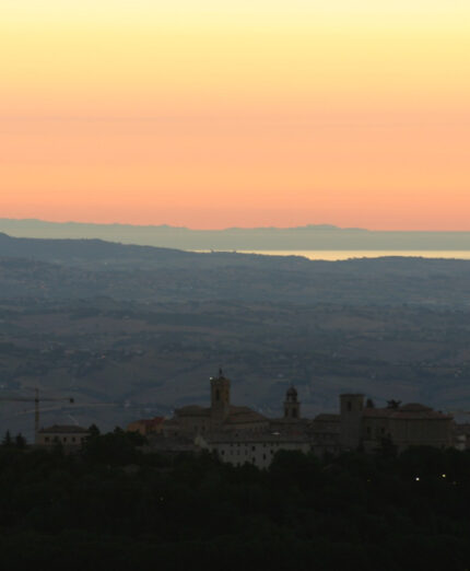 Cingoli (Mc), Marche, Borgo dei Borghi foto Avis Bike Cingoli