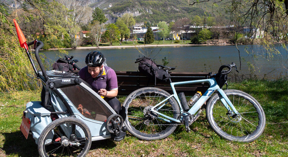 Le soste devono comprendere anche momenti di tenerezza nei confronti di Nina, bisognosa di coccole