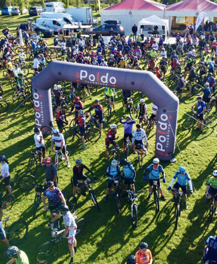 Grandi numeri di partecipazione all'80 Voglia di Gravel: 4 percorsi, tanta musica e ricchi gadget