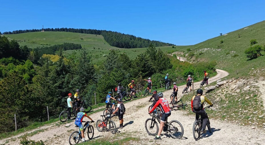 La rete di sentieri ciclabili copre circa 100 chilometri condivisi nel territorio di 8 Comuni