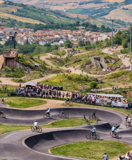 Il progetto della Rete Ciclabile dei Monti Dauni ha origine nel Comune di Roseto Valfortore