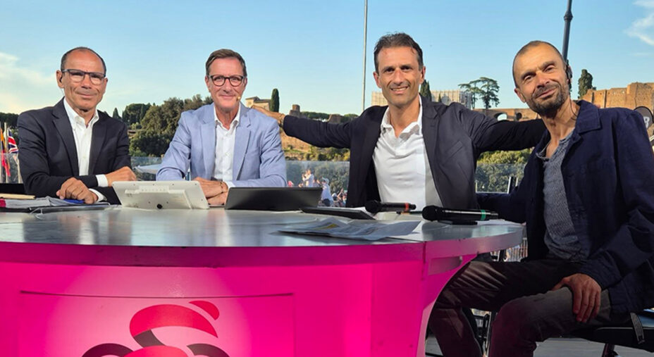 Durante il Giro d'Italia, Bennati collabora con la RAI. Qui al Processo alla tappa con Cassani, Fabretti e Fabio Genovesi