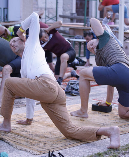 Le giornate dei workshop di Bike Trac iniziano con il risveglio muscolare