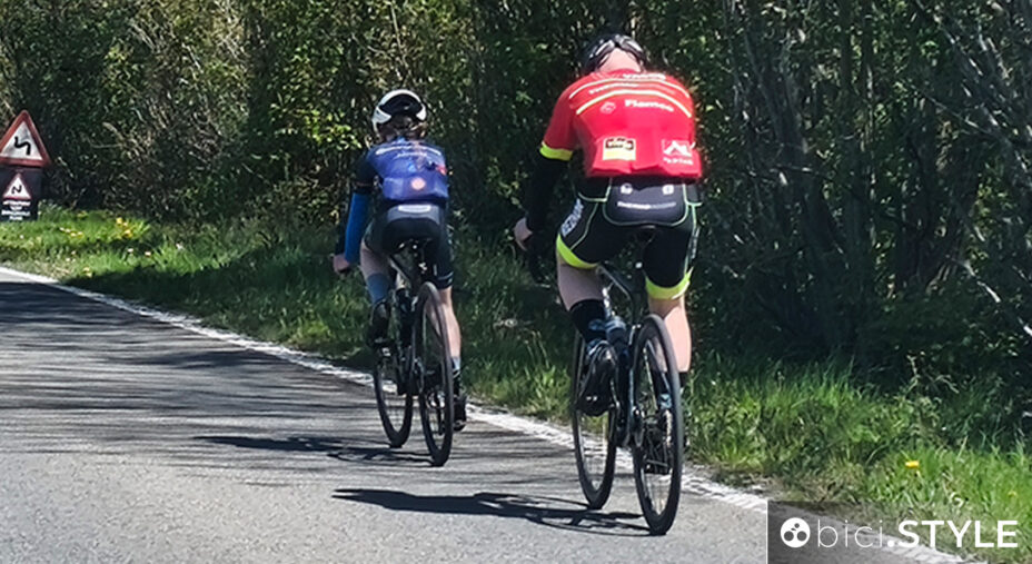 Finito il passaggio sulla Redoute, questo papà e suo figlio sono tornati verso casa. E il bimbo intanto sognava...