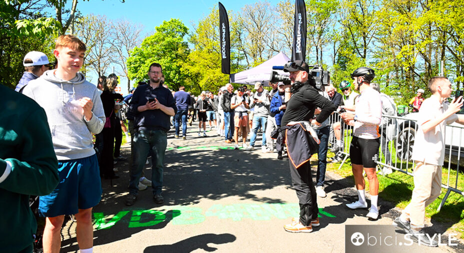 Giornata su La Redoute, Liegi, Belgio, Doyenne, cicloturisti
