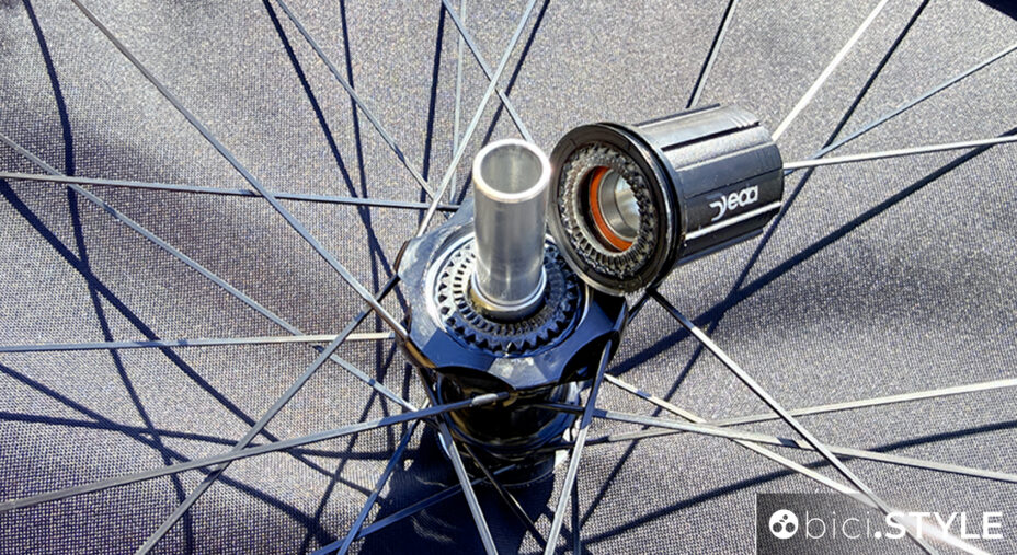 Deda Allroad Carbon, super ruote per la strada e per il gravel