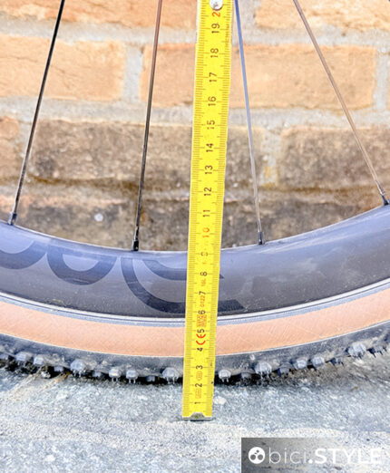 Deda Allroad Carbon, super ruote per la strada e per il gravel