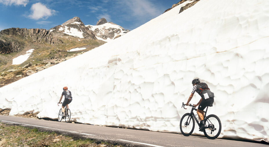 Il Gavia e la neve: c'è da scommettere che anche quest'anno ne troveranno parecchia (foto Stefan Haehnel)
