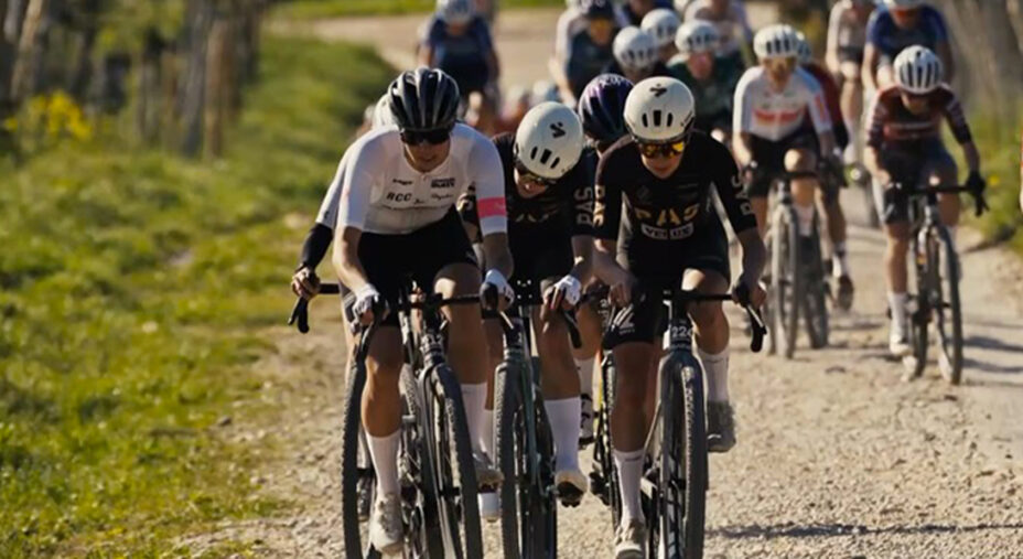 C'è stato chi ha corso e chi invece si è anche fermato nelle cantine (foto The Hills Gravel Race)