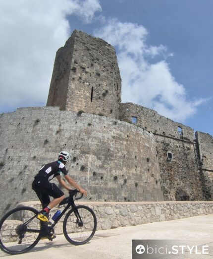 Puglia, Gargano castello