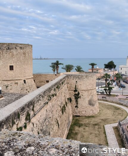 Puglia, Gargano, Manfredonia, castello