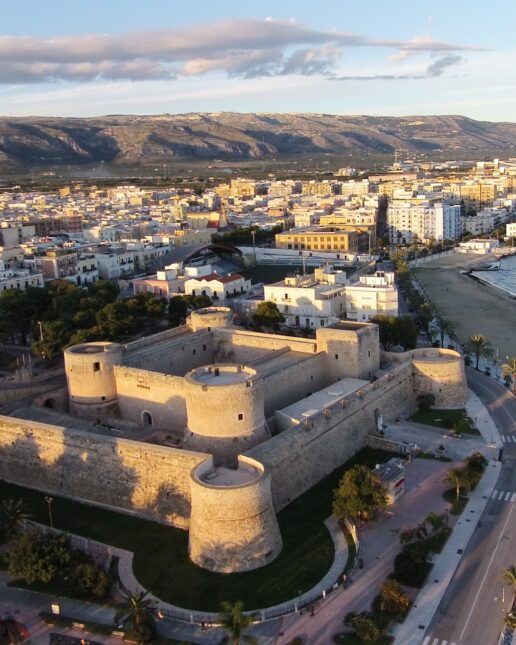 Puglia, Gargano, Manfredonia, castello