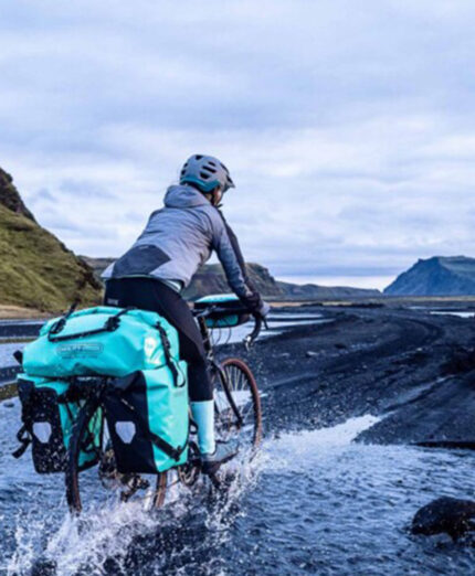 Un peso fondamentale nell'evoluzione del bikepacking è data dal lavoro sul concetto di impermeabilità