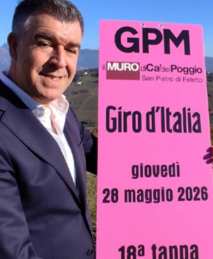 Alberto Stocco, titolare di Cà del Poggio dove passerà anche il Giro d'Italia women. Altro bagno di folla (e di clienti) in arrivo