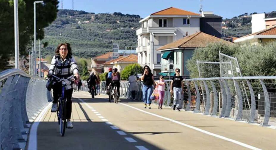 A Diano Marina la ciclabile è già un richiamo irresistibile…