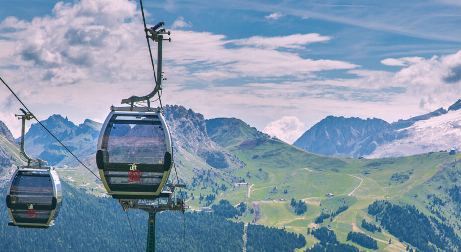 Il turismo promosso dalla Val di Fassa con i suoi partner è sempre teso al rispetto dell'ambiente e delle Dolomiti (foto Ramirez)