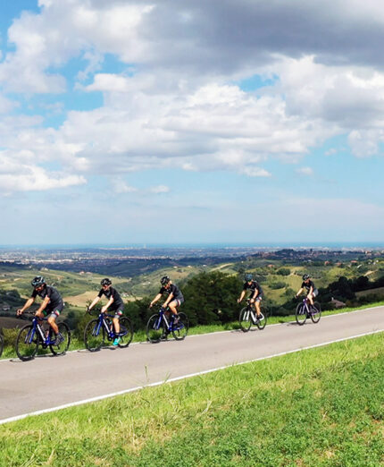 Con la Nove Colli iniziano domenica numerose iniziative promosse dal Lungomare Bike Hotel