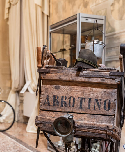 La bici dell'arrotino di Magnago, una figura rimasta nella storia dell'evoluzione del Friuli