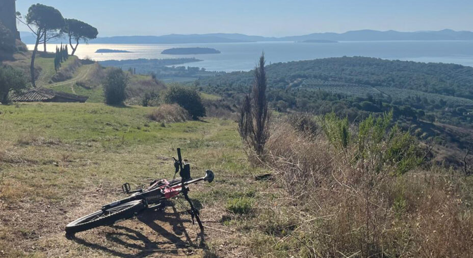 La Ciclovia Mota è un perfetto specchio dell'immagine verde dell'Umbria, centro dello Stivale