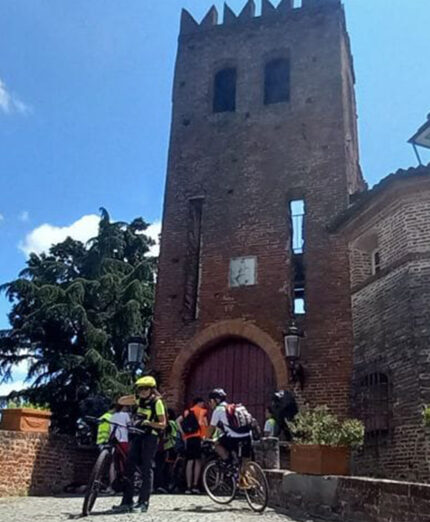 I castelli dei Savoia sono tra gli itinerari di Pistaaa più richiesti, soprattutto dai cicloturisti stranieri