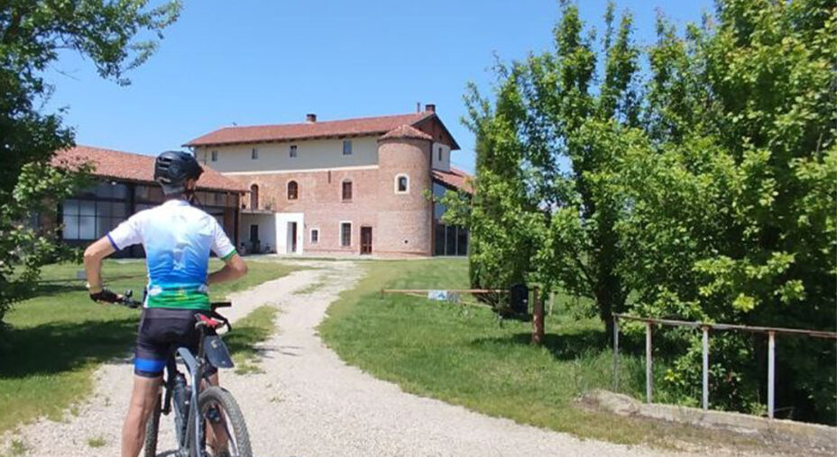 L'associazione Pistaaa propone una ventina dìitinerari per scoprire il territorio intorno a Torino