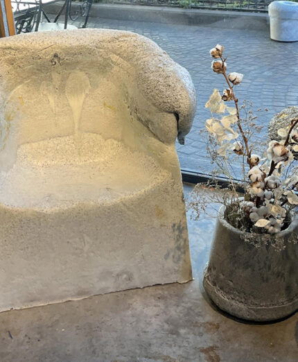 Il materiale rilavorato con la tecnologia Stracciatella è stato utiloizzato per le innovative sculture