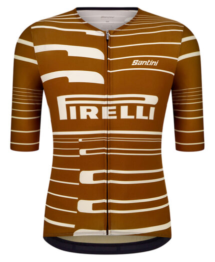 Santini e Pirelli insieme per la collezione Sport Club 2026