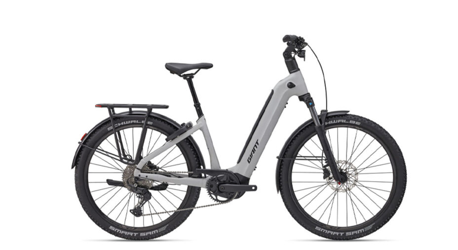 Giant AnyTour X E+ 3, e-bike da viaggio e da città:3.699