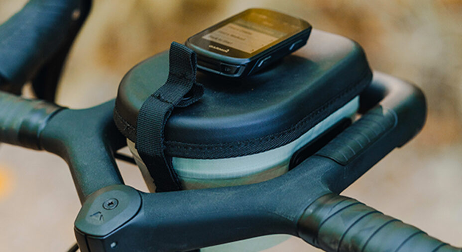 Questa è la Canyon LOAD CP0050 Cockpit Bag, tutto il necessario sul manubrio