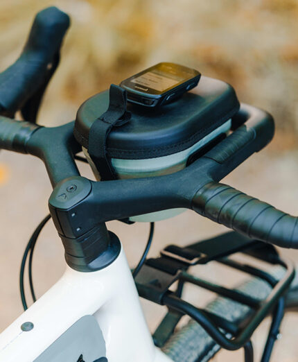 Questa è la Canyon LOAD CP0050 Cockpit Bag, tutto il necessario sul manubrio