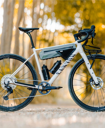 Qui Grizl AL è equipaggiata per un bikepacking leggero