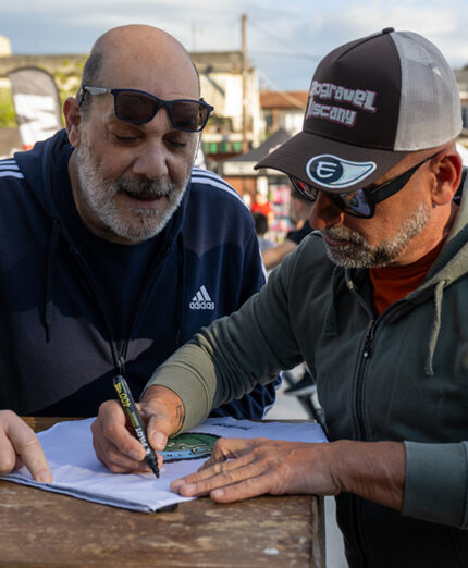 Bettini con Spiros Papageorgiou, motore del ciclismo in Grecia (cyclingphotos.gr)
