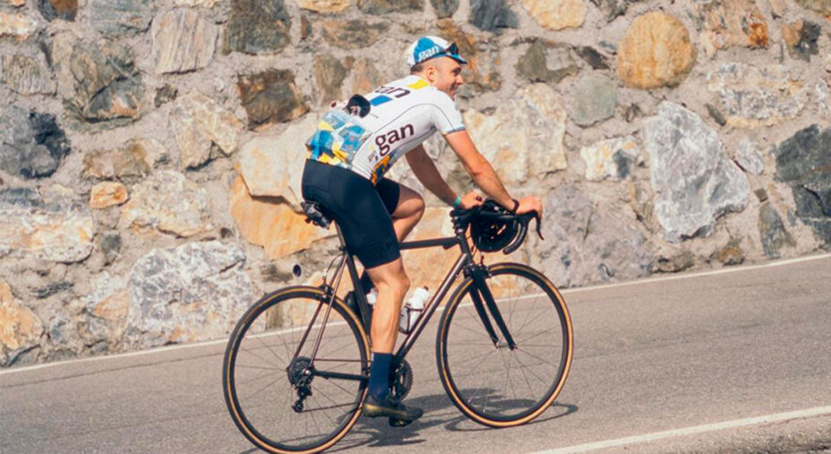 Bonanno ha pedalato in tutte le 10 edizioni del Mogast, ovviamente su un telaio in acciaio