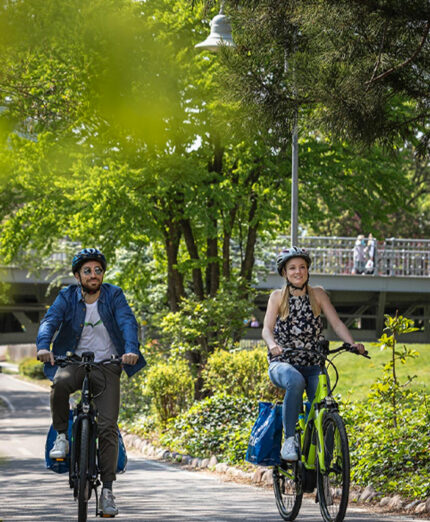 A Bolzano la bicicletta è una presenza abituale (immagine Luca Guadagnini)