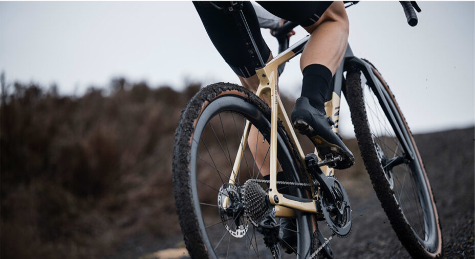 Tempr Road e Off-Road, le nuove scarpe accessibili di Canyon