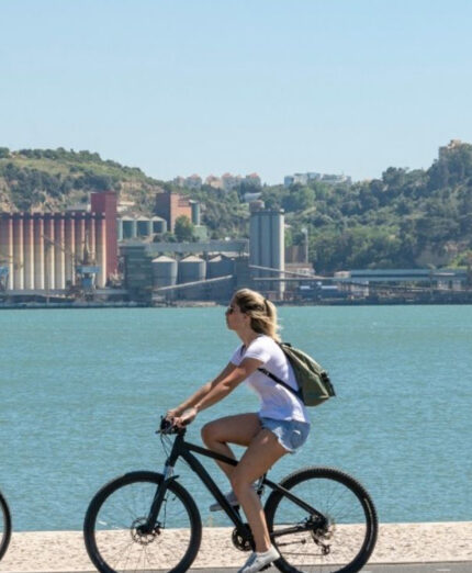 Da Porto a Lisbona è un viaggio da gustare a piccoli sorsi, scoprendo tutto il bello della cultura locale