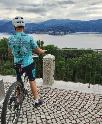 Gravelliamo porterà gli appassionati a pedalare lungo le alture e i laghi del territorio novarese