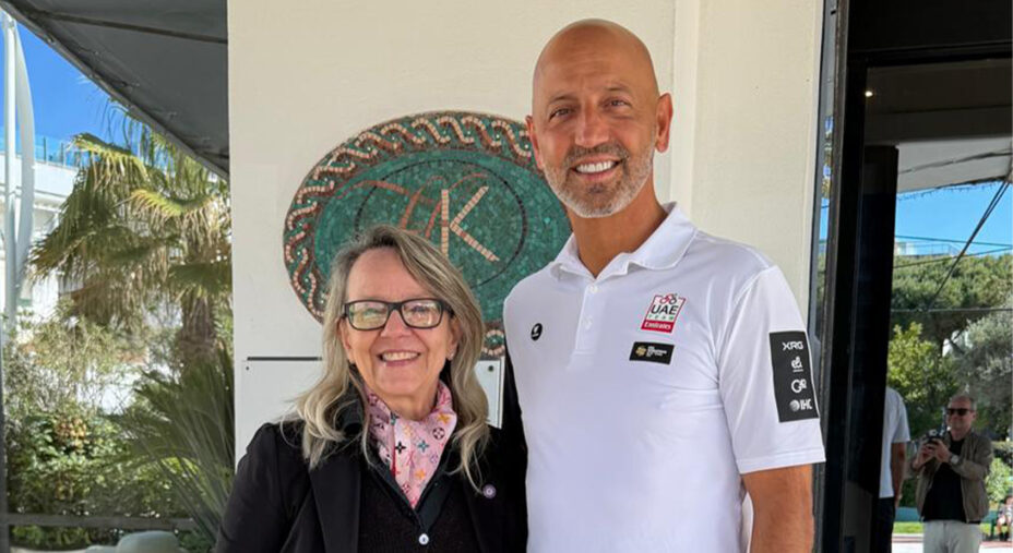 Kelly Gerla, responsabile del Kursaal con il capo del team performance Joxean Matxin