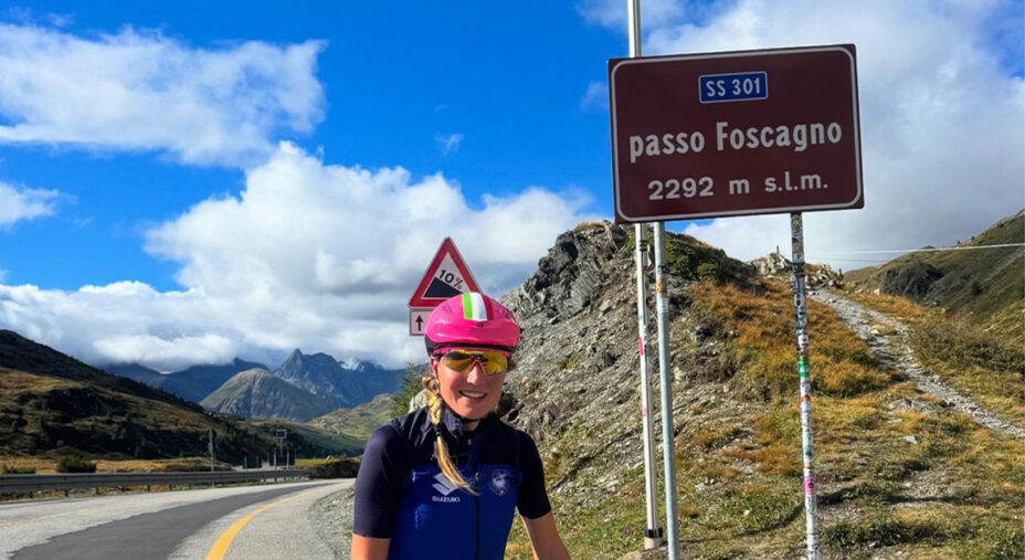 Per la Lollobrigida la bici è compagna fedele di allenamento, soprattutto nei raduni in altura