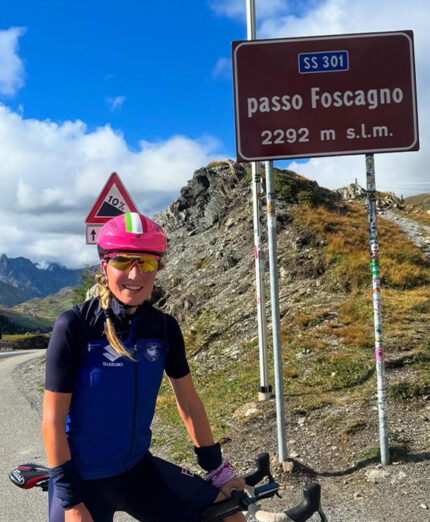 Per la Lollobrigida la bici è compagna fedele di allenamento, soprattutto nei raduni in altura