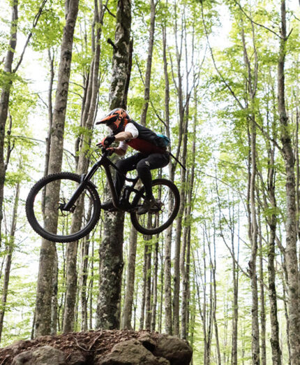 Il bike park sul Monte Amiata, oltre a ospitare diversi eventi è visitato da tantissimi appassionati delle evoluzioni su due ruote