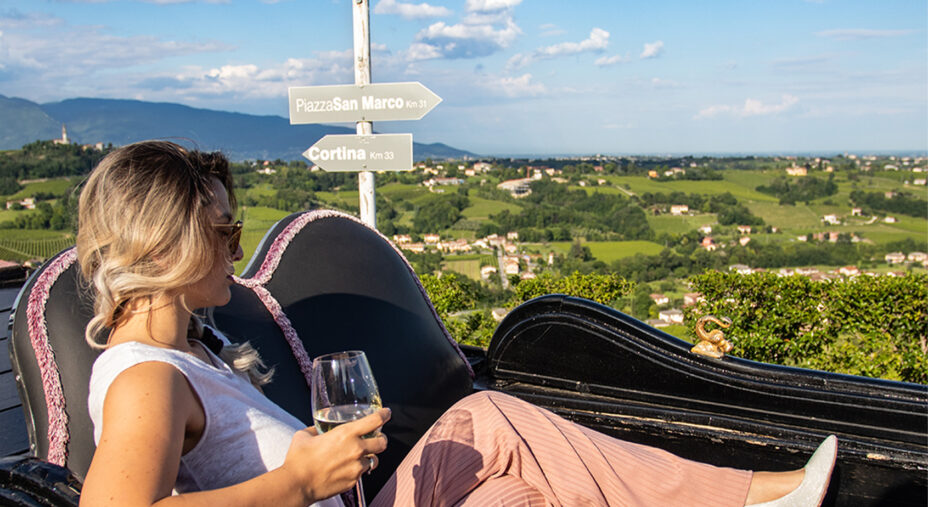 La struttura trevigiana è ideale per il relax attivo, abbinando escursioni verso ben 3 Patrimoni dell'Unesco