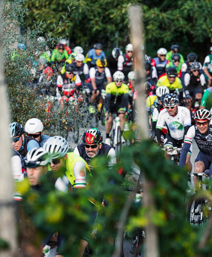 Ogni evento ciclistico intorno a Ca' del Poggio è all'insegna della grande partecipazione, in mezzo ai vigneti del Prosecco