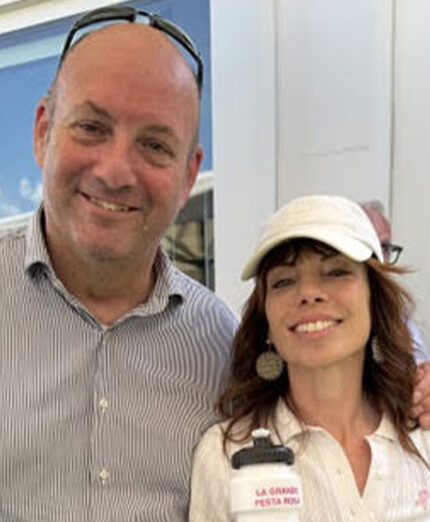 Giuliano Vantggi e Marina Montedoro a Ca' del Poggio durante il passaggio del Giro d'italia 2026
