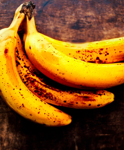 Quando la banana è più matura diventa tenera e rilascia più carboidrati (depositphotos.com)