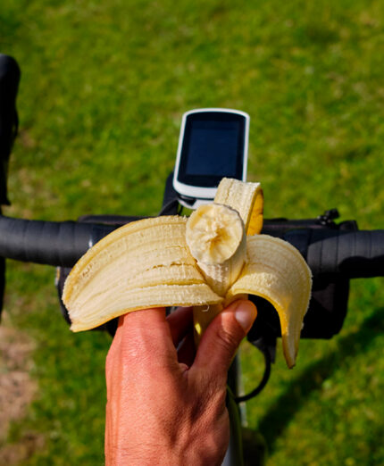 Si tratta di un frutto che fa la sua parte prima, durante e dopo l'uscita in bici (depositphotos.com)