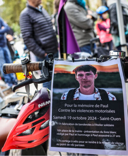 La mobilitazione dei francesi per l'omicidio di Paul Varry è stata immediata (foto Le Parisien)